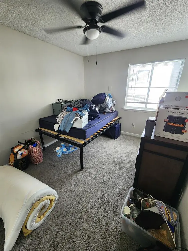 Room lease takeover Athens GA