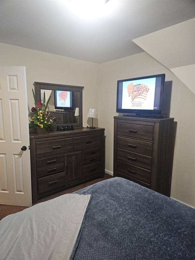Room for rent furnished