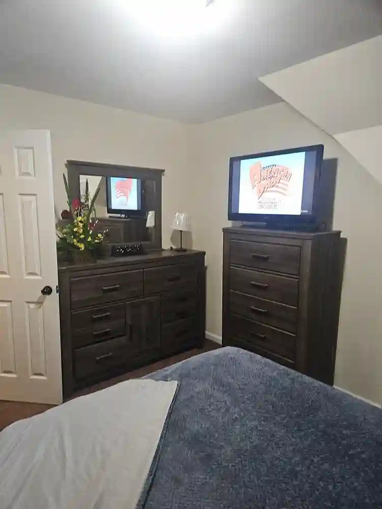Room for rent furnished