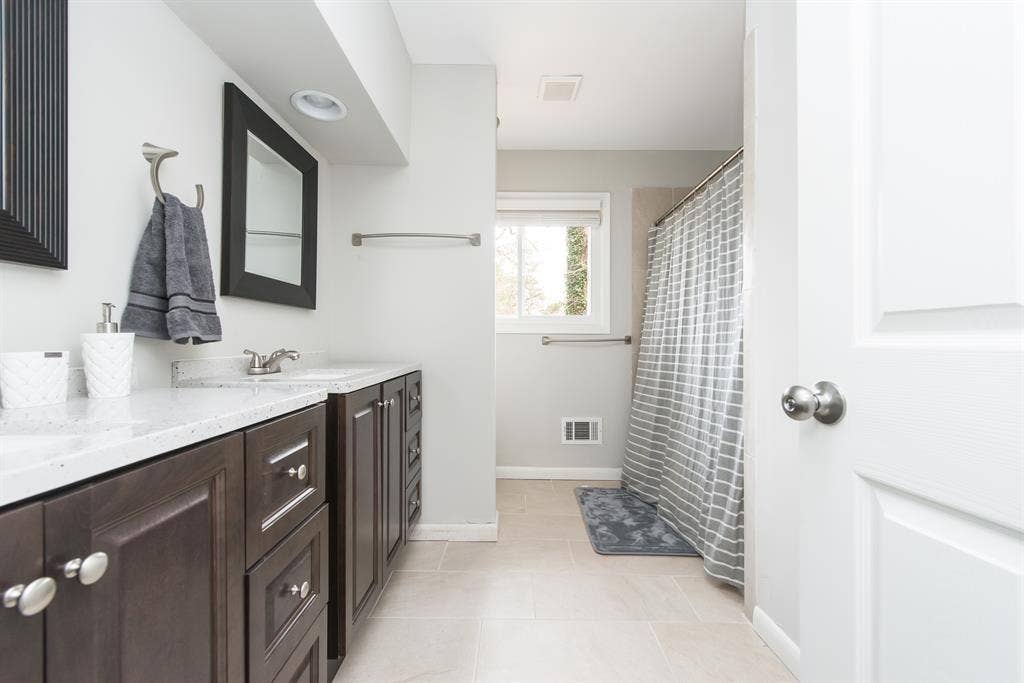 Private Room in Shared House