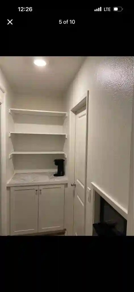 Studio for rent available NOW