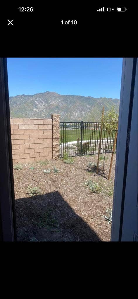 Studio for rent available NOW