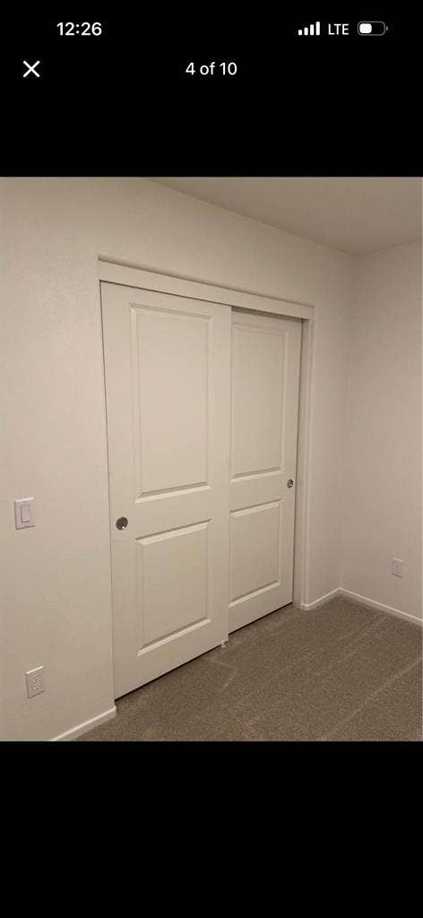 Studio for rent available NOW