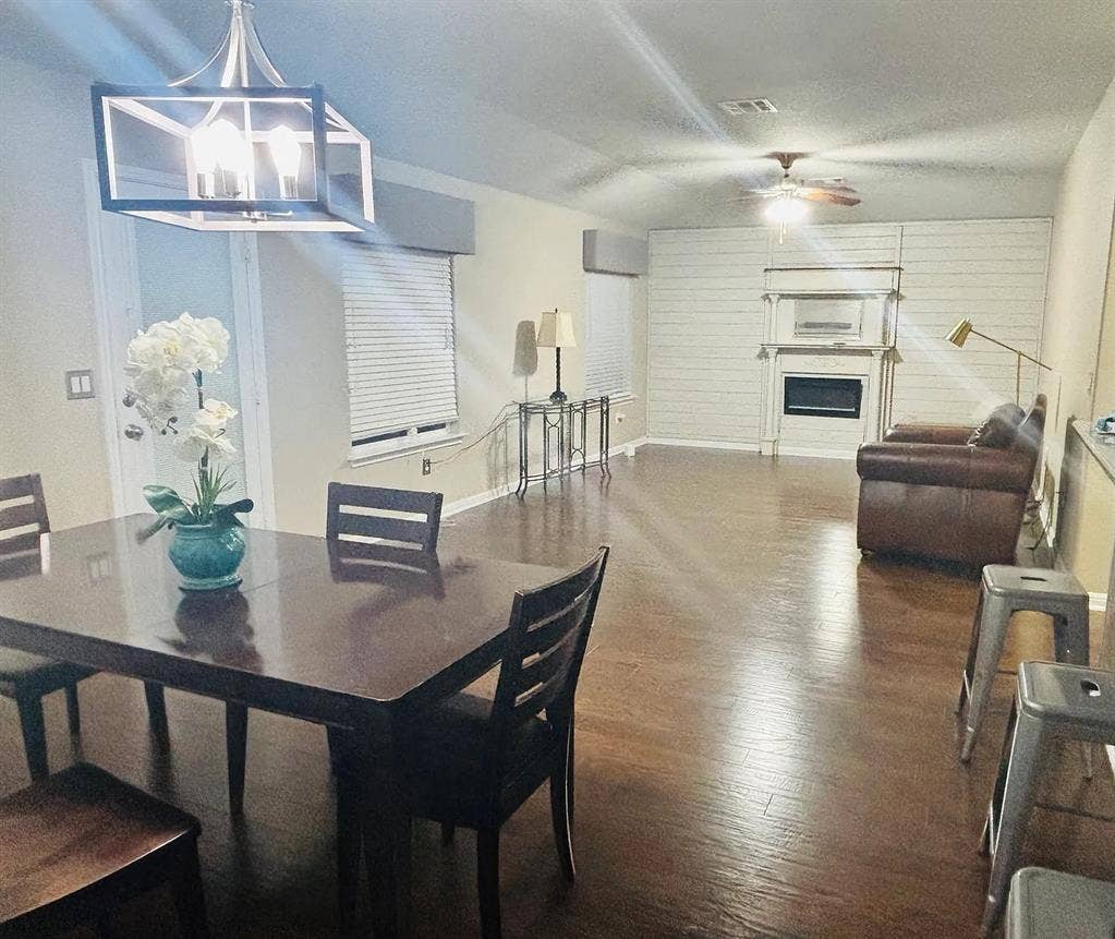 5 BR in Georgetown