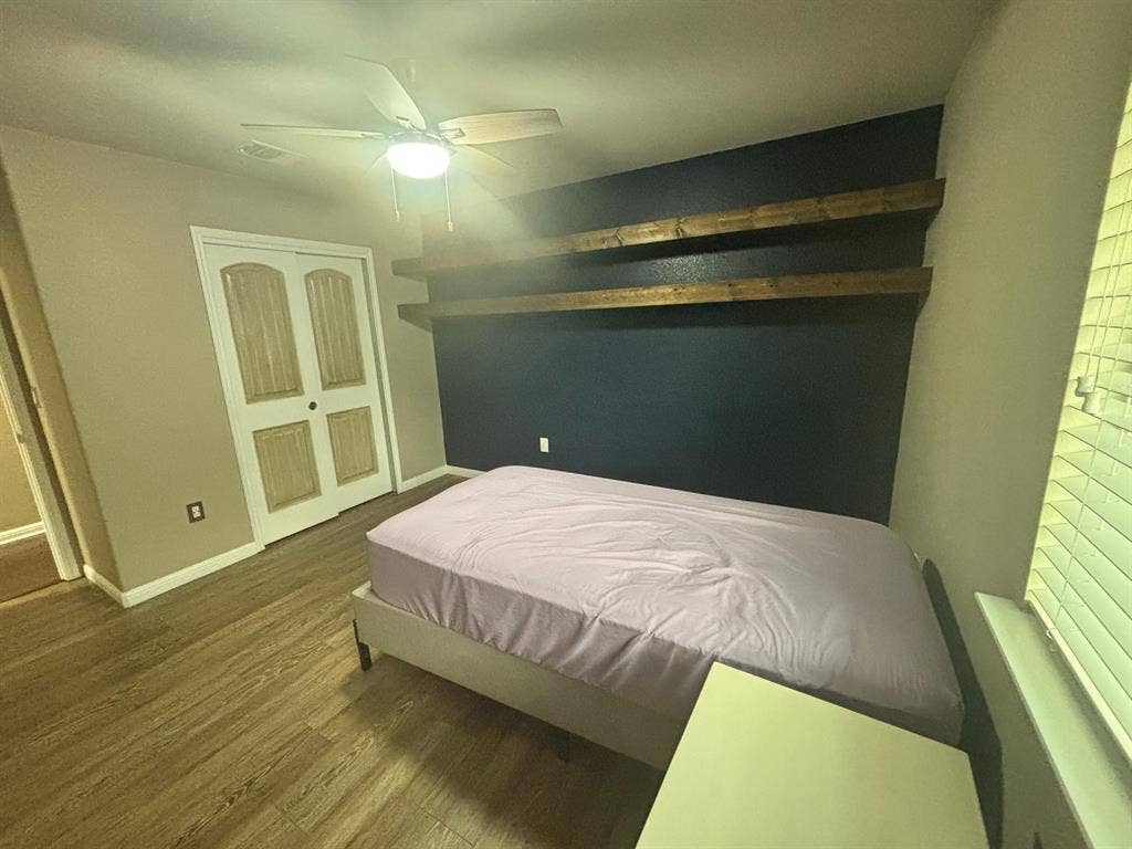 5 BR in Georgetown