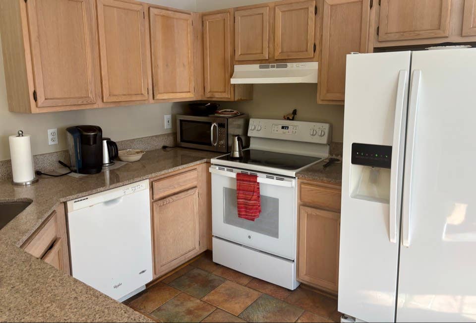Great Room Great Annapolis Location