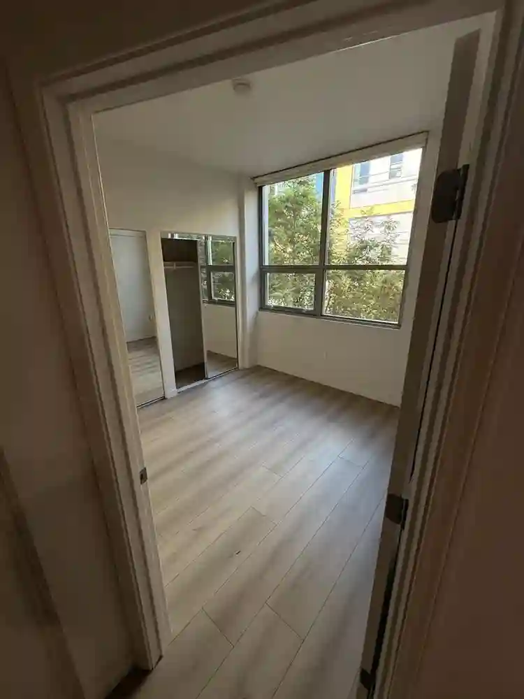 Room Available, Downtown SanDiego