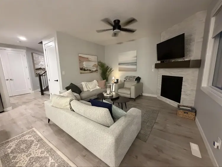 Executive Private Suite