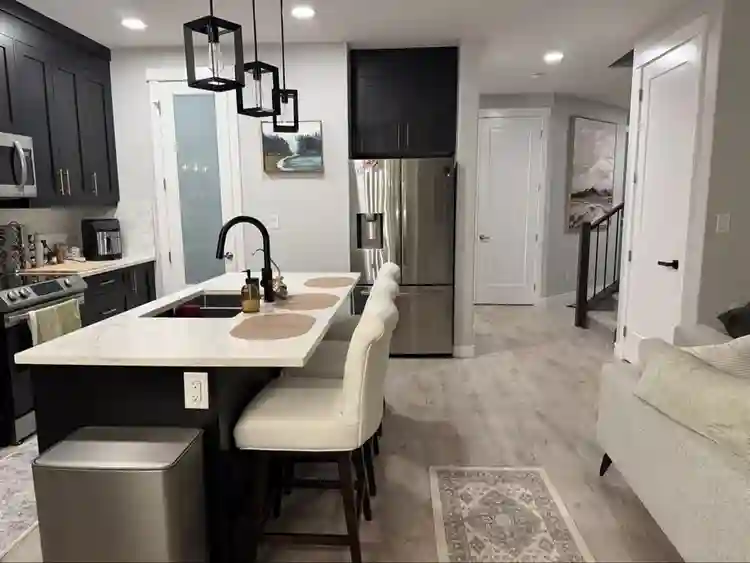 Executive Private Suite