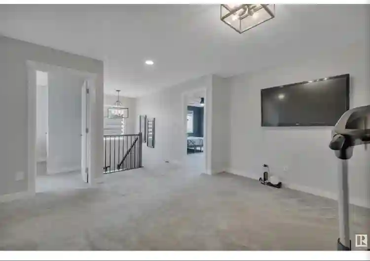 Executive Private Suite