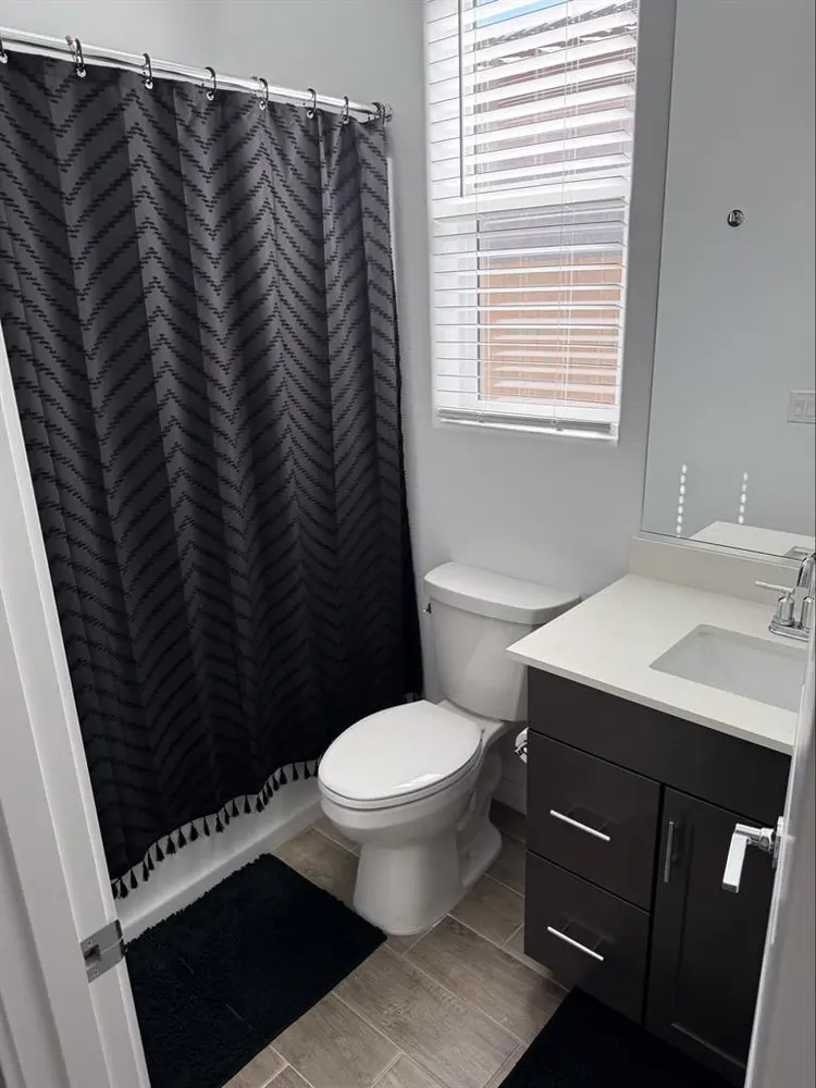 Room + bath for rent