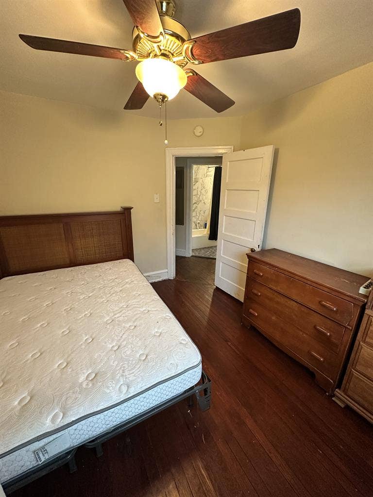 Furnished Ardmore Room For Rent