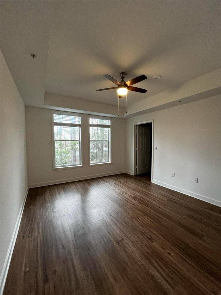 2 bed-2 bath Room for Rent