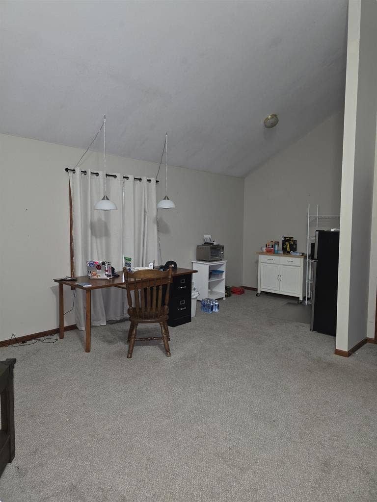 LARGE Furnish Room Saint Paul Park
