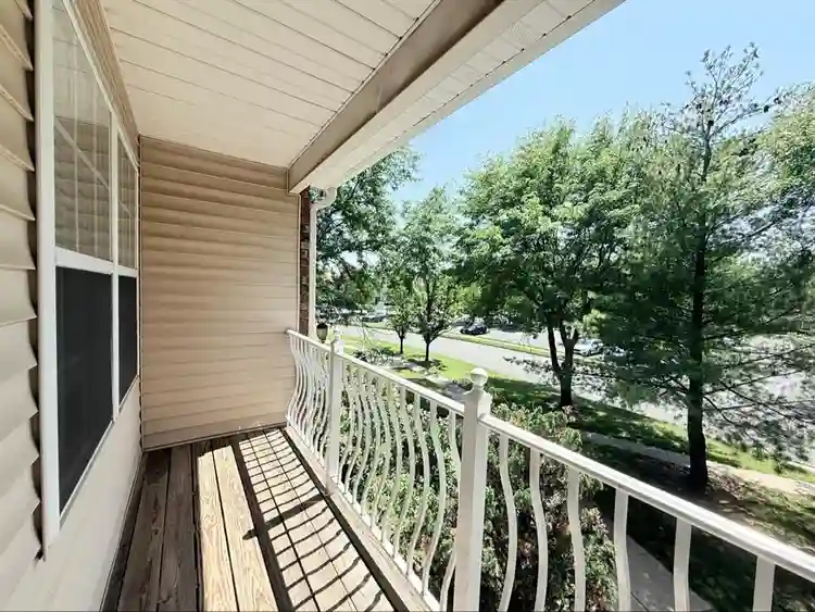 2B2B Princeton looking for roommate