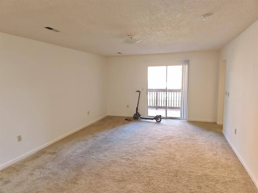Urgent Sublease The Chase Apartment