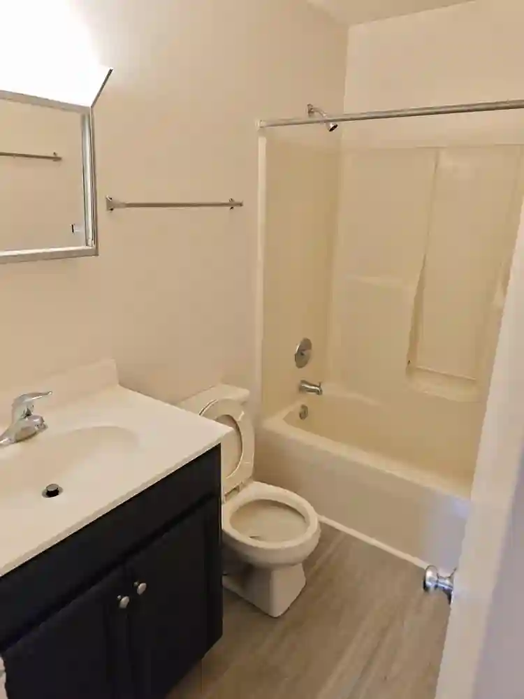 Urgent Sublease The Chase Apartment