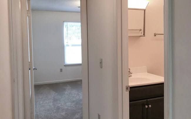 Urgent Sublease The Chase Apartment