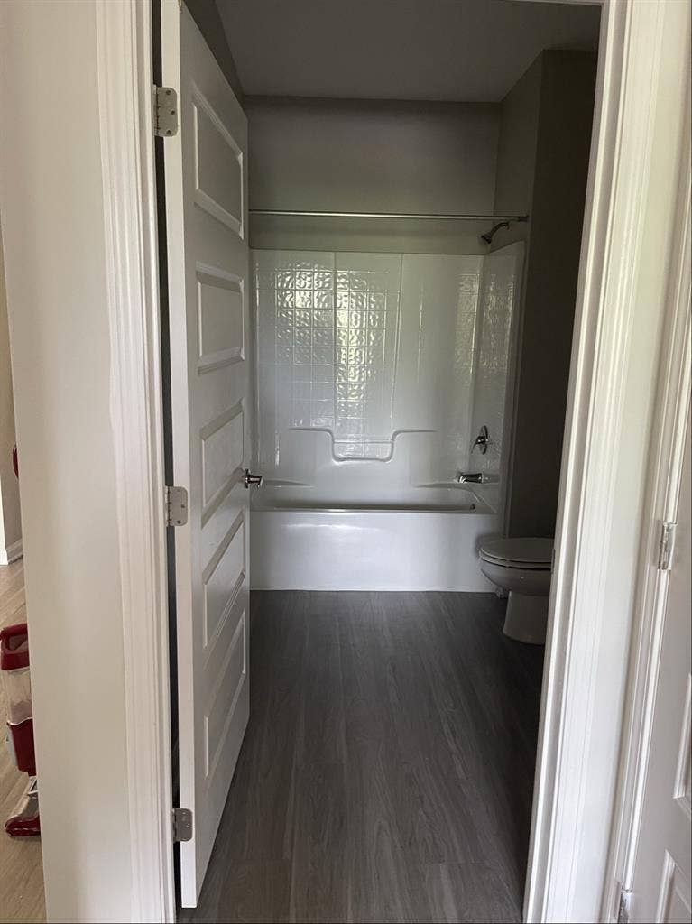 Roommate needed asap