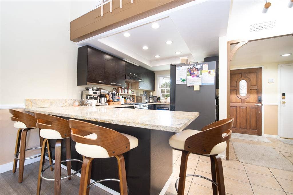 Gated community room for rent