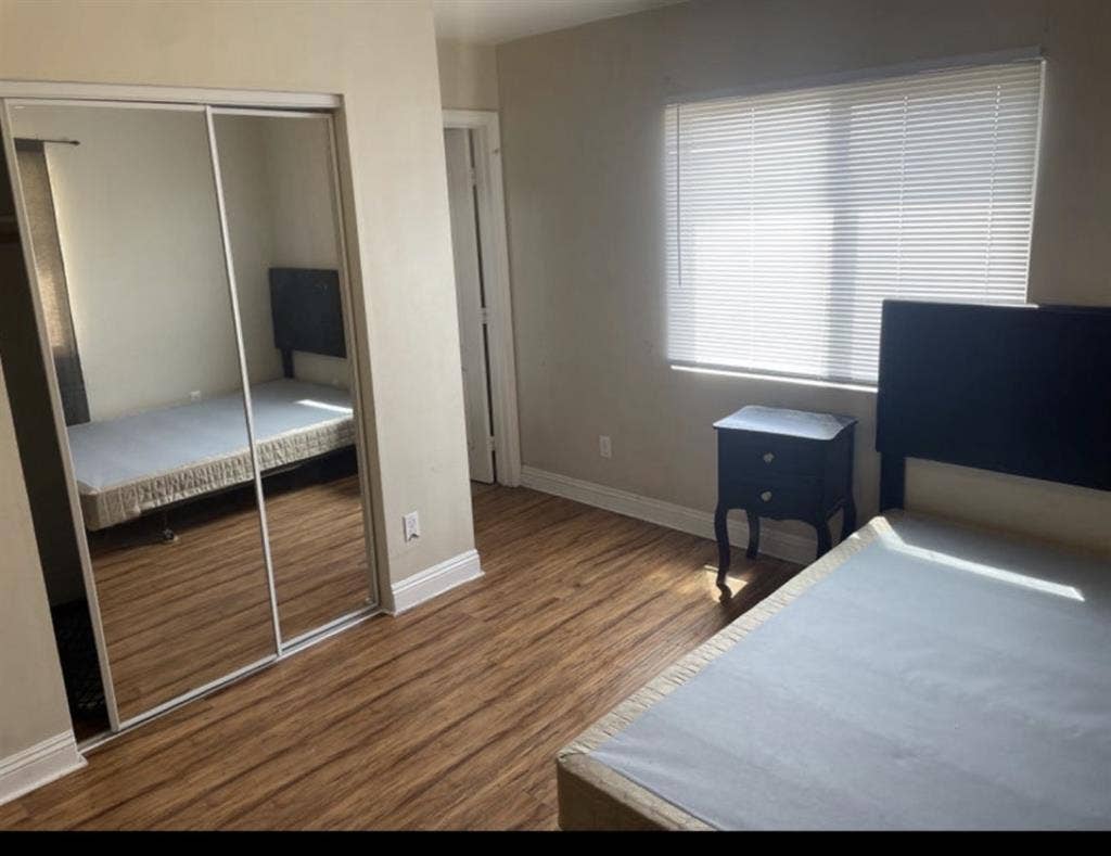 $1345 master bedroom private bath