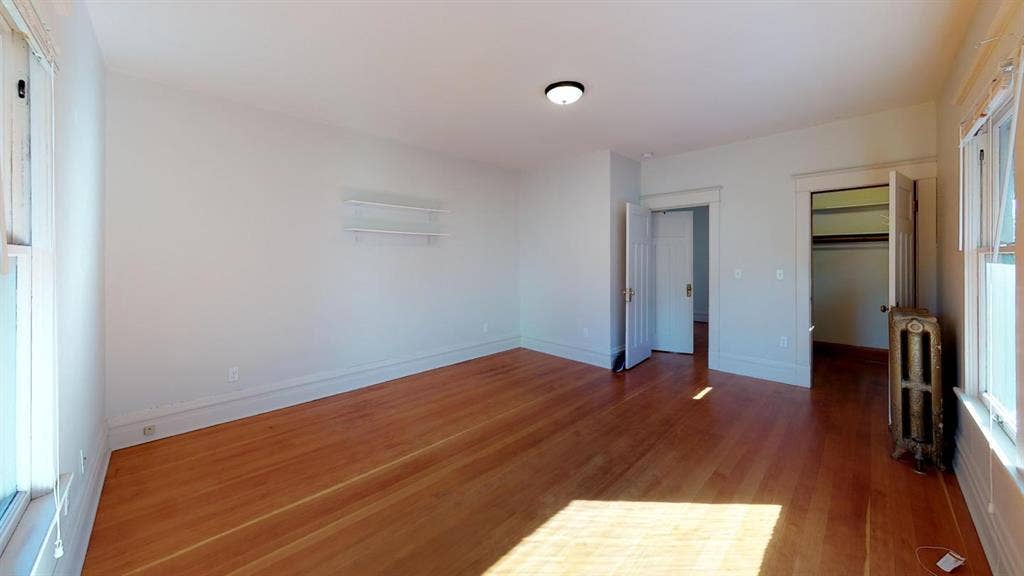 1 BR in Seattle