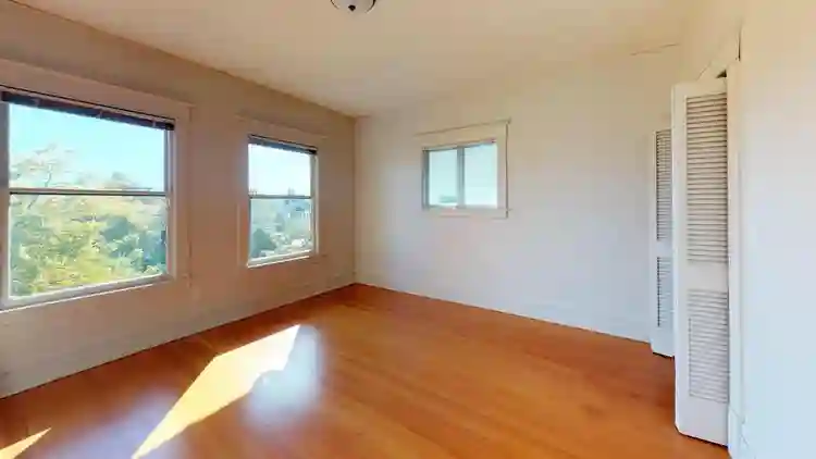 1 BR in Seattle