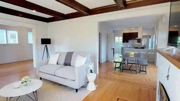1 BR in Seattle