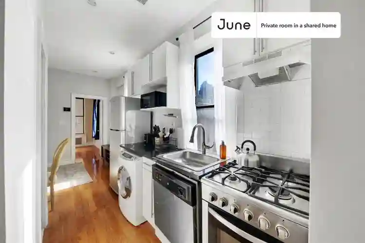2 BR in New York City