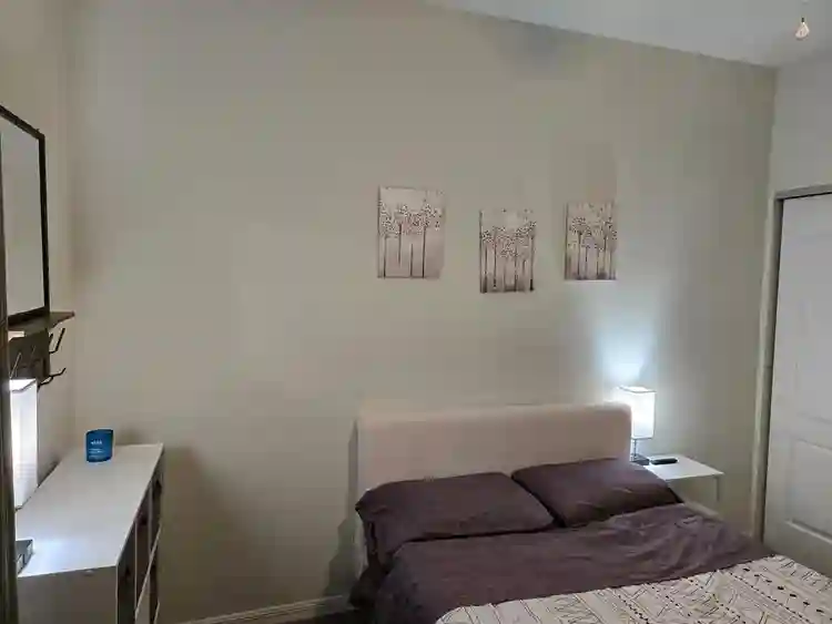 Private room in great neighborhood.