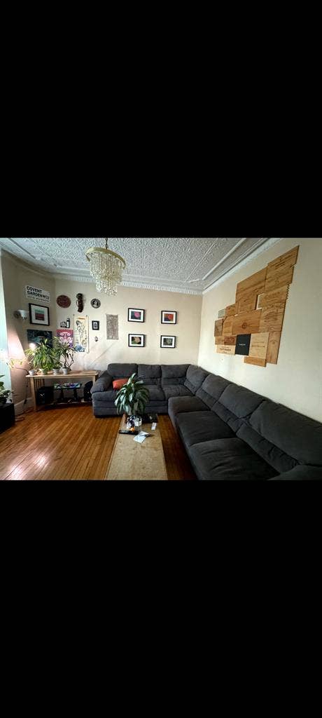 Great location in East Somerville