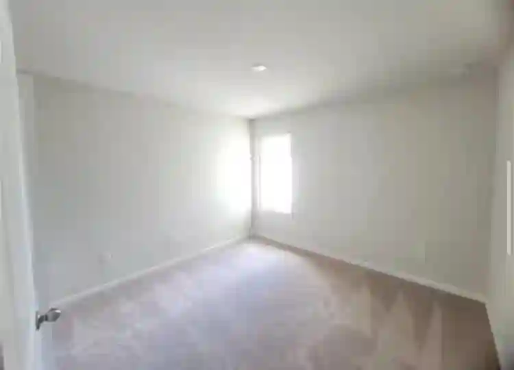 Room for Rent (Great Location)