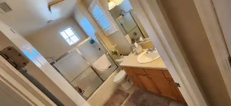 Nice room complete access