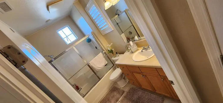 Nice room complete access