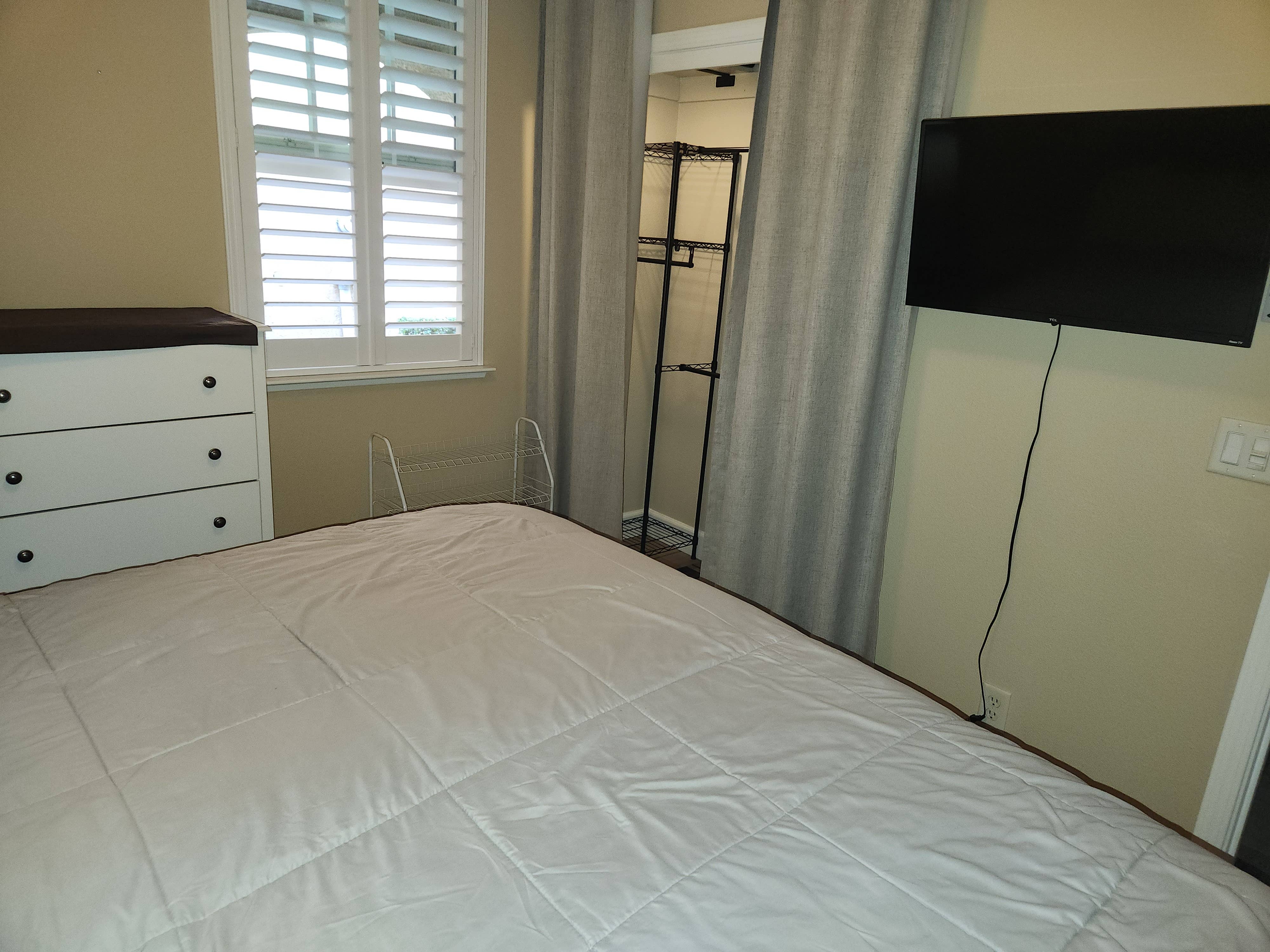 Nice room complete access