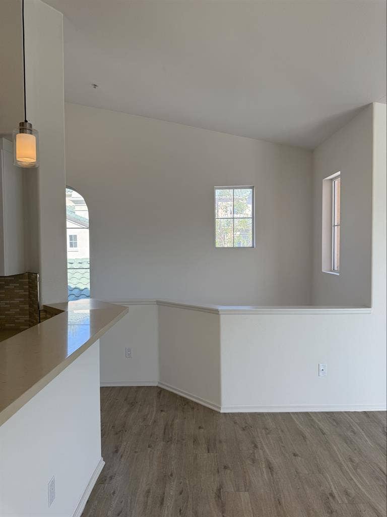 Master bedroom near Torrey pines