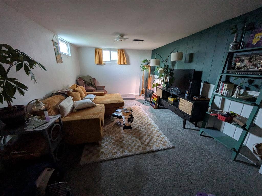 Seeking Housemate!