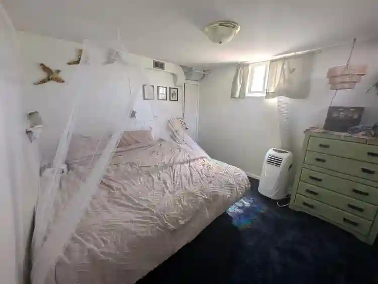 Seeking Housemate!