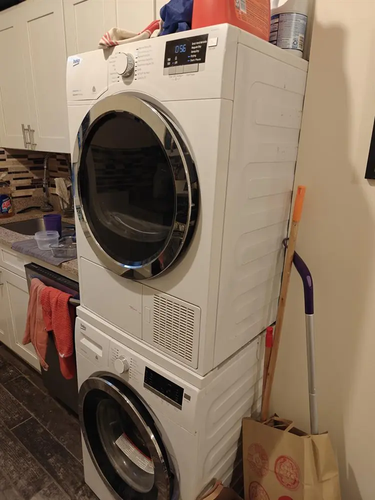 Room avail, Ham Heights, $1300/mo