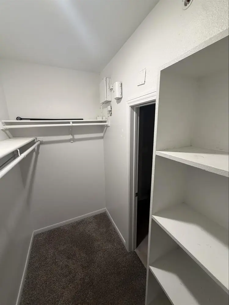 ROOMATE NEEDED ADDISON