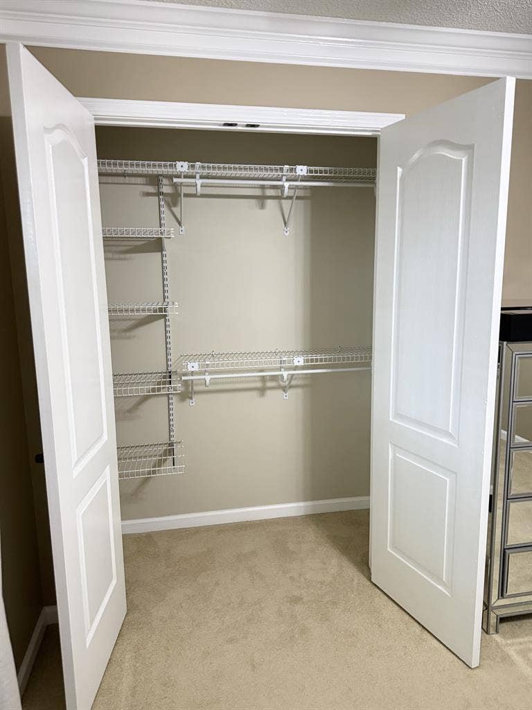 Room for rent $800 for women only.