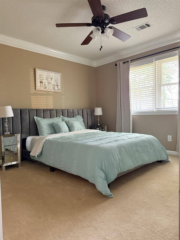 Room for rent $800 for women only.