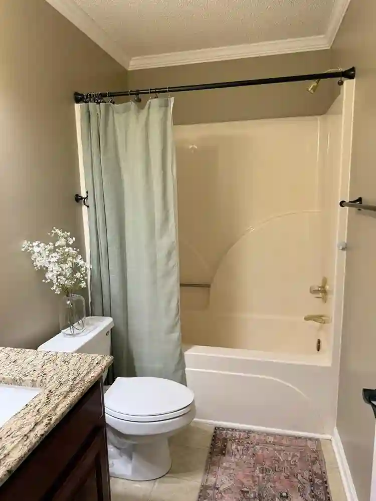 Room for rent $800 for women only.