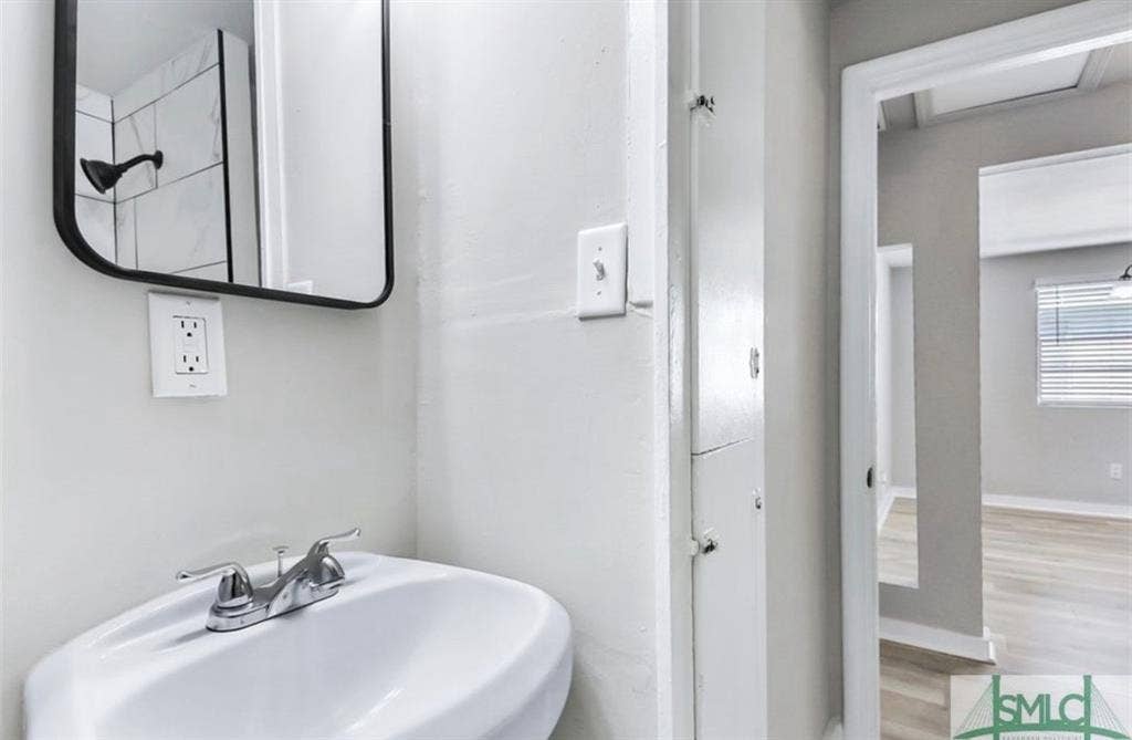 Cozy Midtown home