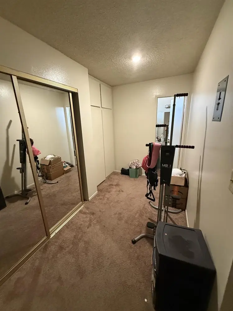 Private Room for Rent in Hawthorne