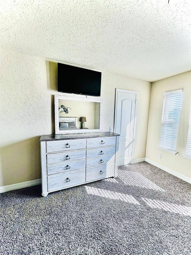Spacious room for rent