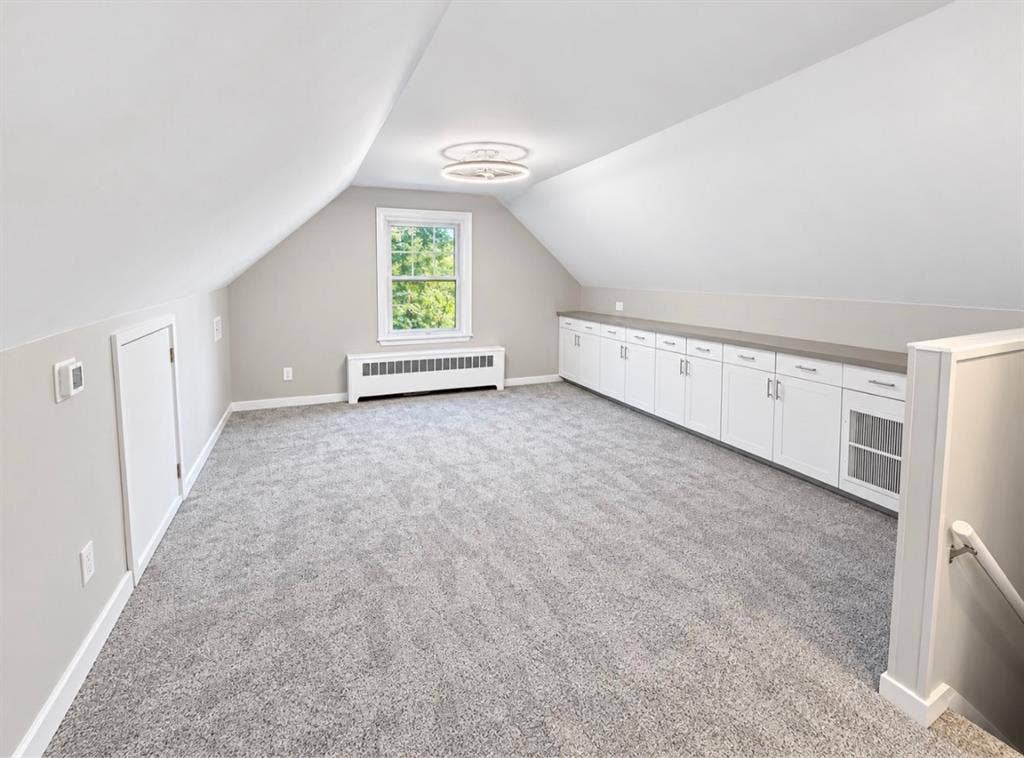 Studio in Farmington Village