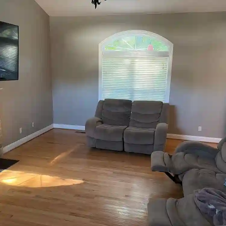 Clean smoke free home