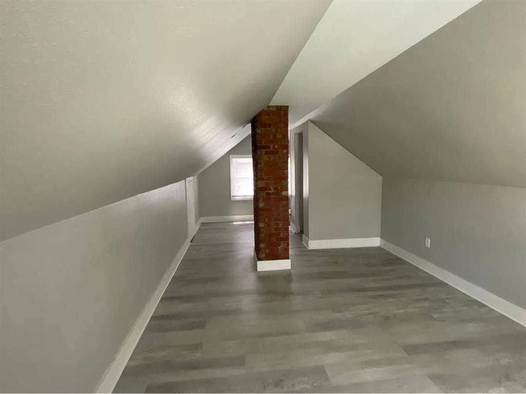 Roommate Needed
