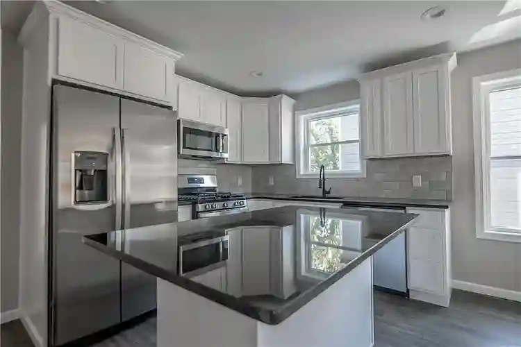 ✨$945 Room wt shrd Bath-Providence✨